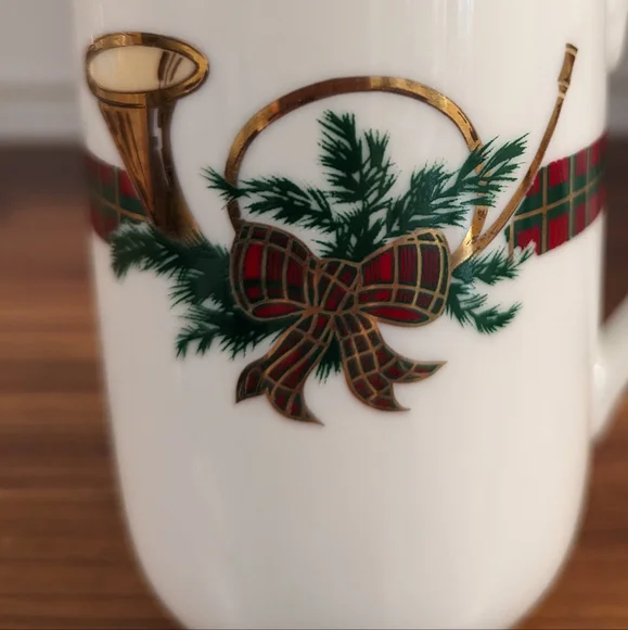 Georges Briard set/2 "The Hunt" mugs. - Picture 8 of 10